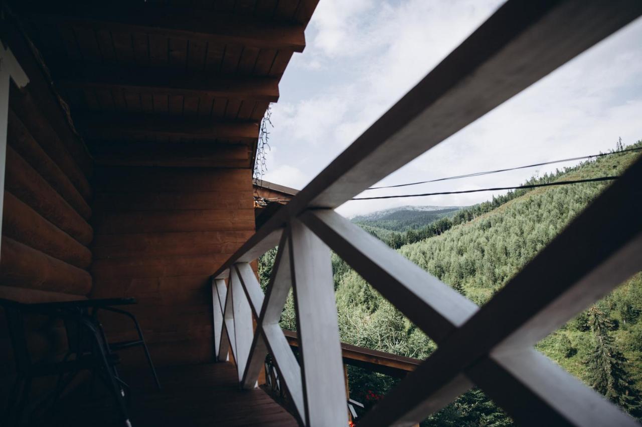 Konopka Guest House Bukovel Eksteriør billede