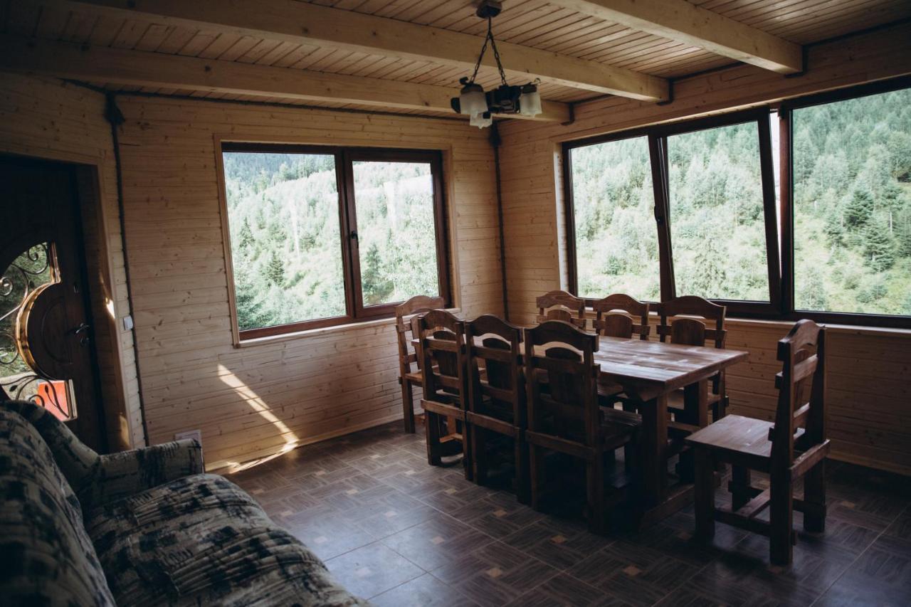 Konopka Guest House Bukovel Eksteriør billede